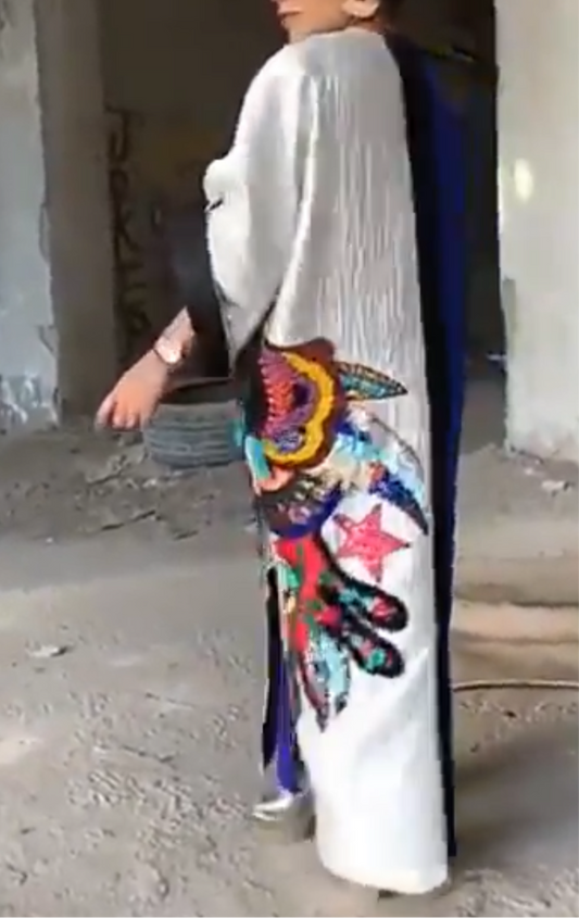 بشت ٤