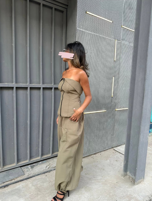 Baggy pants and top
