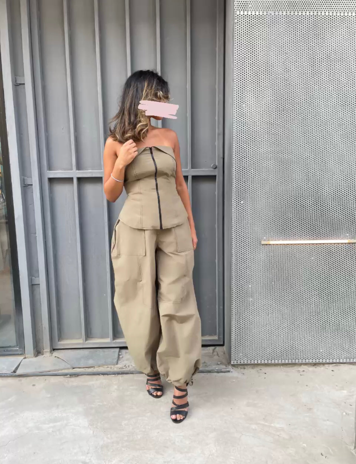 Baggy pants and top